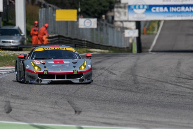 LMGTEアマクラストップのスプリット・オブ・レース フェラーリ488 GTE