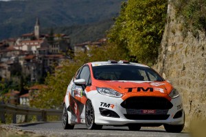 ラリー・サンレモでクラス4位を獲得した新井大輝／グレン・マクニール（フォード・フィエスタR2）