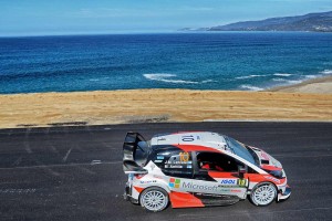 ヤリ-マティ・ラトバラ(トヨタ・ヤリスWRC)