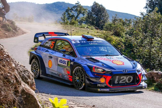 WRC第4戦ツール・ド・コルス ティエリー・ヌービル（ヒュンダイi20クーペWRC）