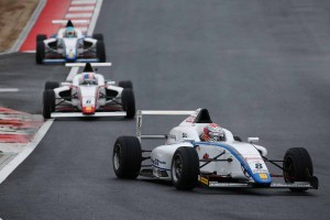 FIA-F4選手権岡山 第2戦を制した角田裕毅（SRS／コチラレーシング）