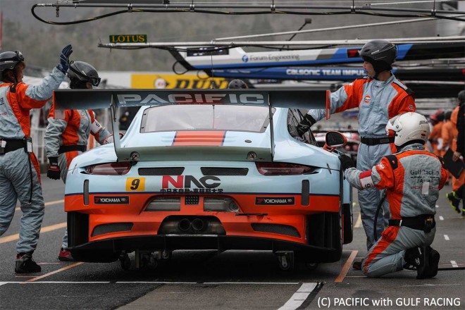 2017スーパーGT第1戦岡山 GULF NAC PORSCHE 911