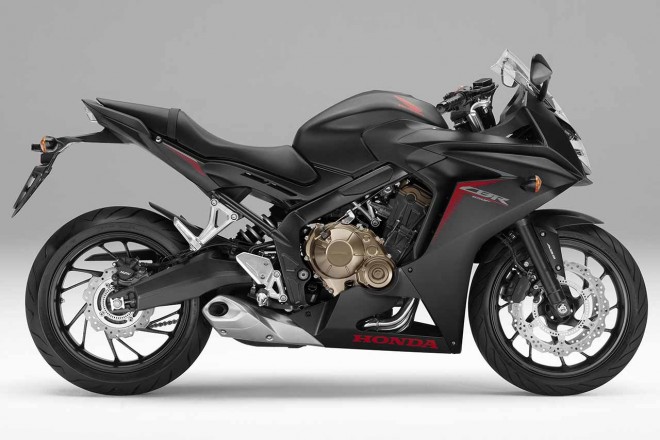 CBR650F（マットガンパウダーブラックメタリック）