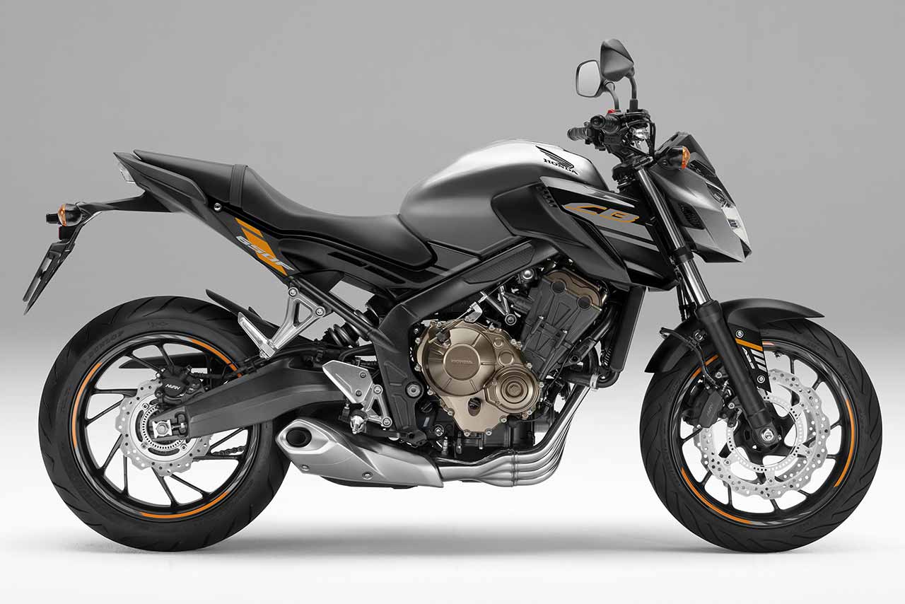 CB650F（ソードシルバーメタリック）