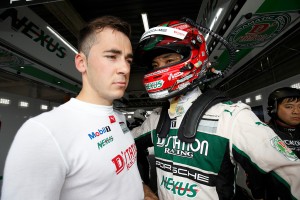 D'station Porscheの藤井誠暢とスヴェン・ミューラー