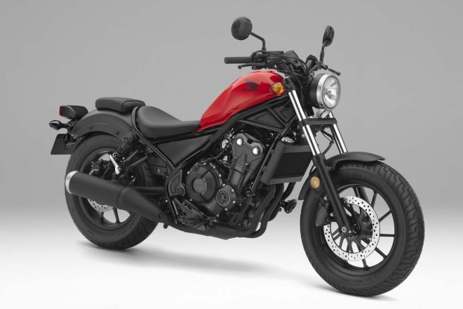 レブル500／ヴィクトリーレッド