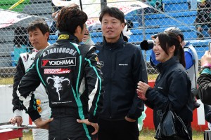 スーパーGT第1戦岡山を訪れたメルセデスベンツ日本の上野金太郎社長