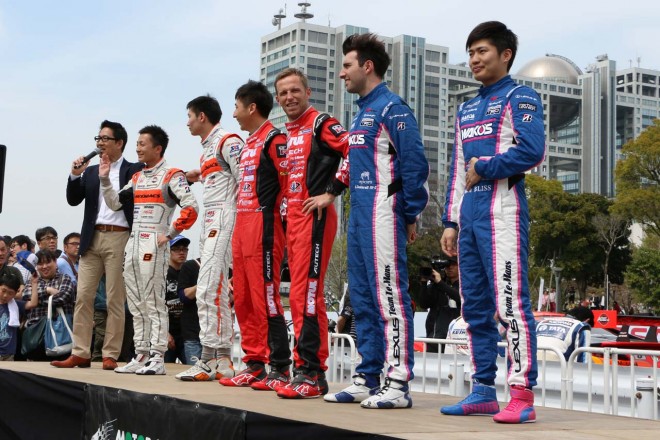 2日目のスーパーGTピットコンテストに登場したドライバーたち