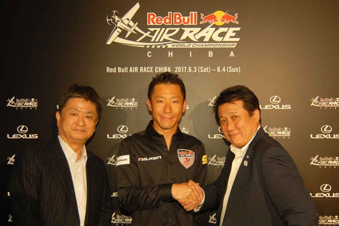 SARD、レッドブル・エアレースパイロット室屋義秀のサポートを継続