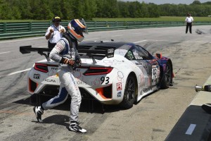 ドライバー交代の"罠"にはまった93号車はベルトのトラブルでトップ10入りを逃す