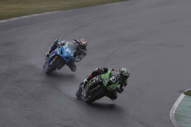 全日本ロード第3戦SUGO3位争い