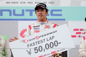 ファステストラップを獲得したのは、F3とダブルエントリーとなった坪井翔