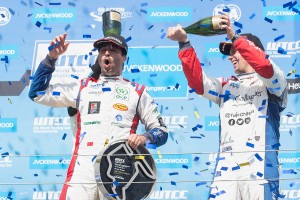 メインレースを制したメディ・ベナーニ