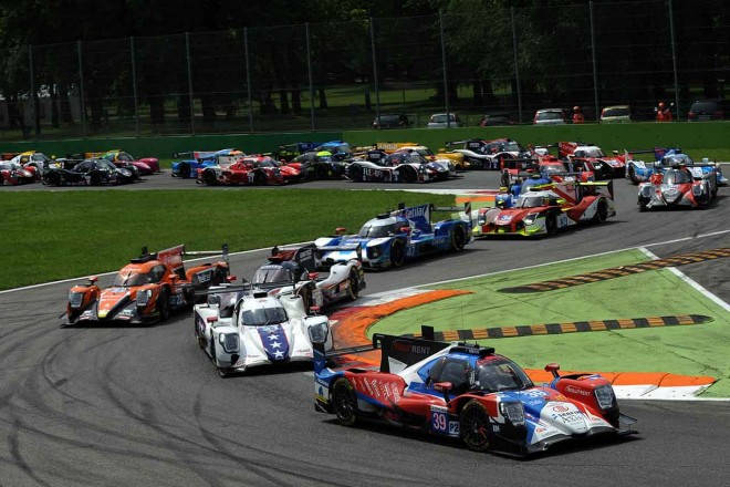 レース序盤は9号車オレカ07・ギブソンと21号車オレカ07・ギブソンがリード