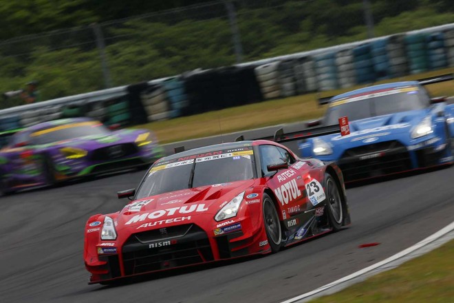 MOTUL AUTECH GT-R