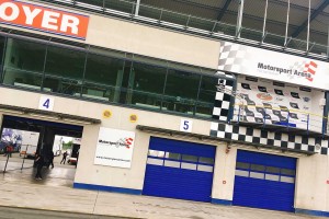 水瀬きいのサーキット探訪記：日本から28時間の大移動。ドイツから九州に思いを馳せて