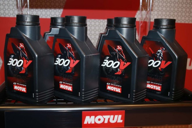 モータースポーツに特化したモチュール300Vシリーズ