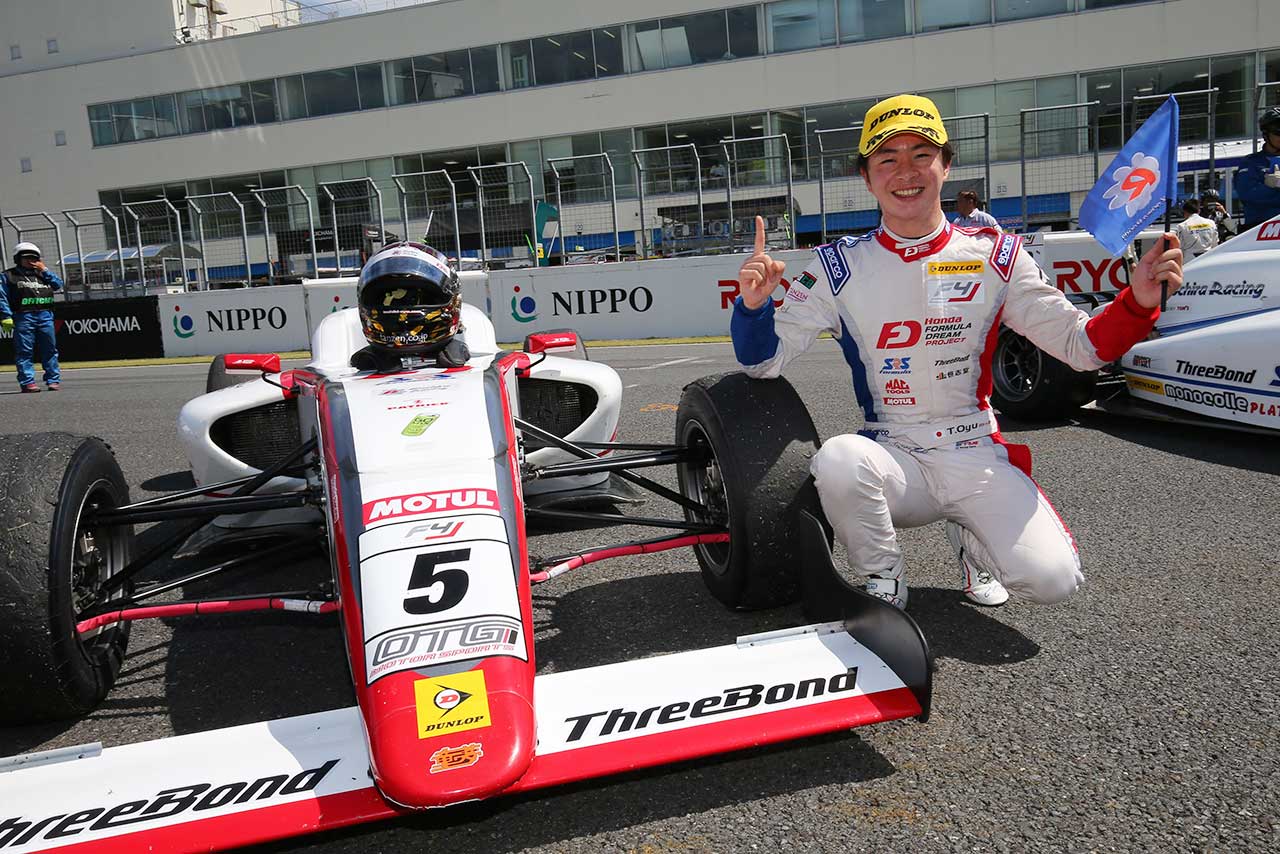 FIA-F4選手権第6戦オートポリスを制した大湯都史樹（HFDP／SRS／コチラレーシング）