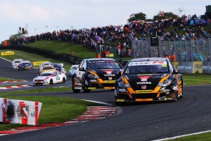 バラストを積んでもなお、速さを見せたホンダ・シビック・タイプR。マット・ニールも選手権5位に浮上