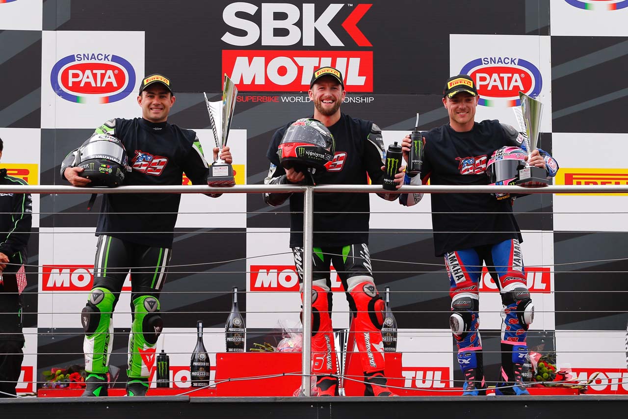 SBK第6戦イギリス　レース1表彰式