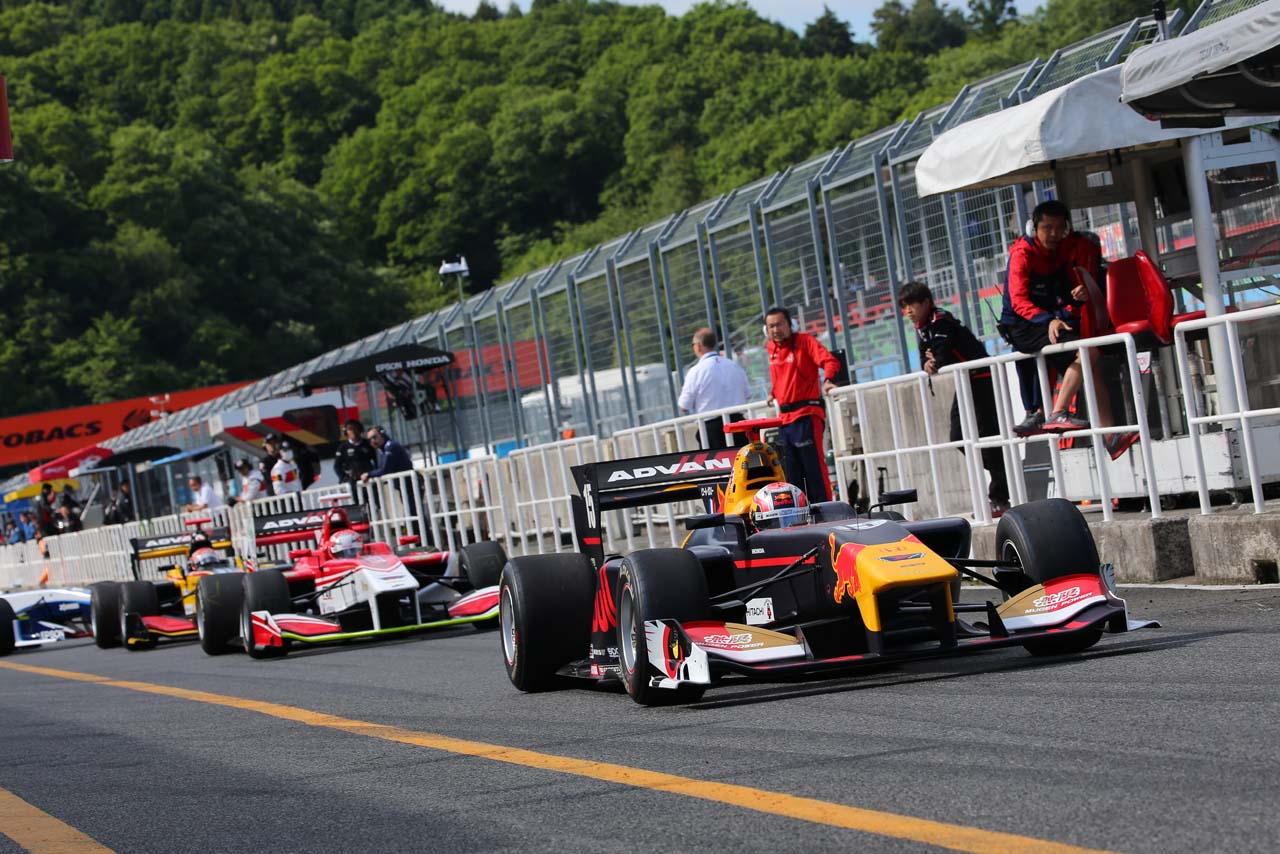 スーパーフォーミュラ第2戦岡山 レース1予選の様子