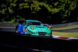 ファルケン・モータースポーツの44号車ポルシェ911 GT3 Rはアクシデントに見舞われリタイア