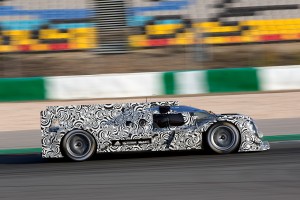 ポルティマオでテスト中のポルシェ919ハイブリッド