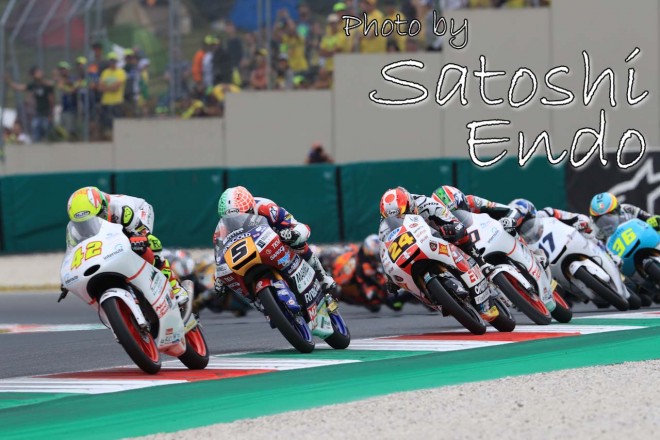 MotoGP現地トピックス:ムジェロを覆う黄色い煙。ヘイデンの追悼セレモニーも実施