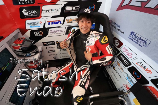 MotoGP現地トピックス:ムジェロを覆う黄色い煙。ヘイデンの追悼セレモニーも実施