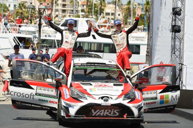 総合2位表彰台を獲得したヤリ-マティ・ラトバラ（トヨタ・ヤリスWRC）