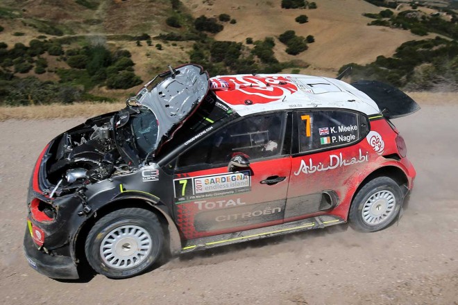 ミークは第7戦イタリアでロールケージにダメージが及ぶ大クラッシュを演じた