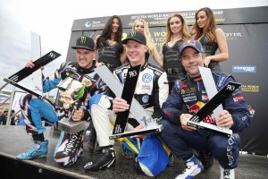 右足の怪我を物ともせず、勝利を決めたヨハン・クリストファーソンが選手権リードを拡大