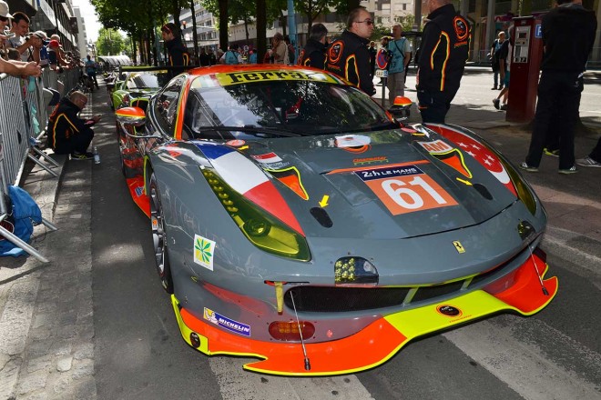 澤圭太が乗り込むクリアウォーター・レーシングの61号車フェラーリ488GTE