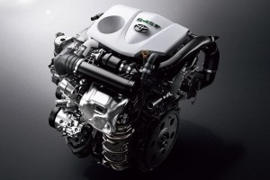 231PS／350Nmの出力を誇る2リッター直噴4気筒ターボを初搭載