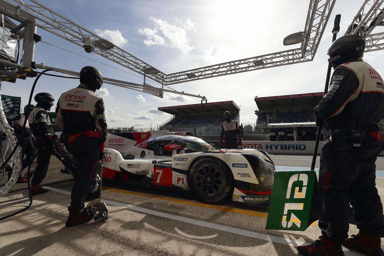 公式予選1回目で全体ベストとなる3分18秒793を記録した7号車トヨタTS050