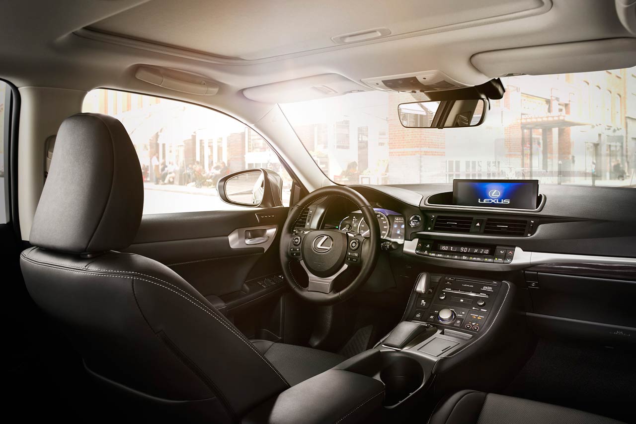 CT200h（プロトタイプ）