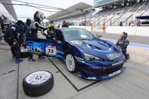 13号車ENDLESS ADVAN 86