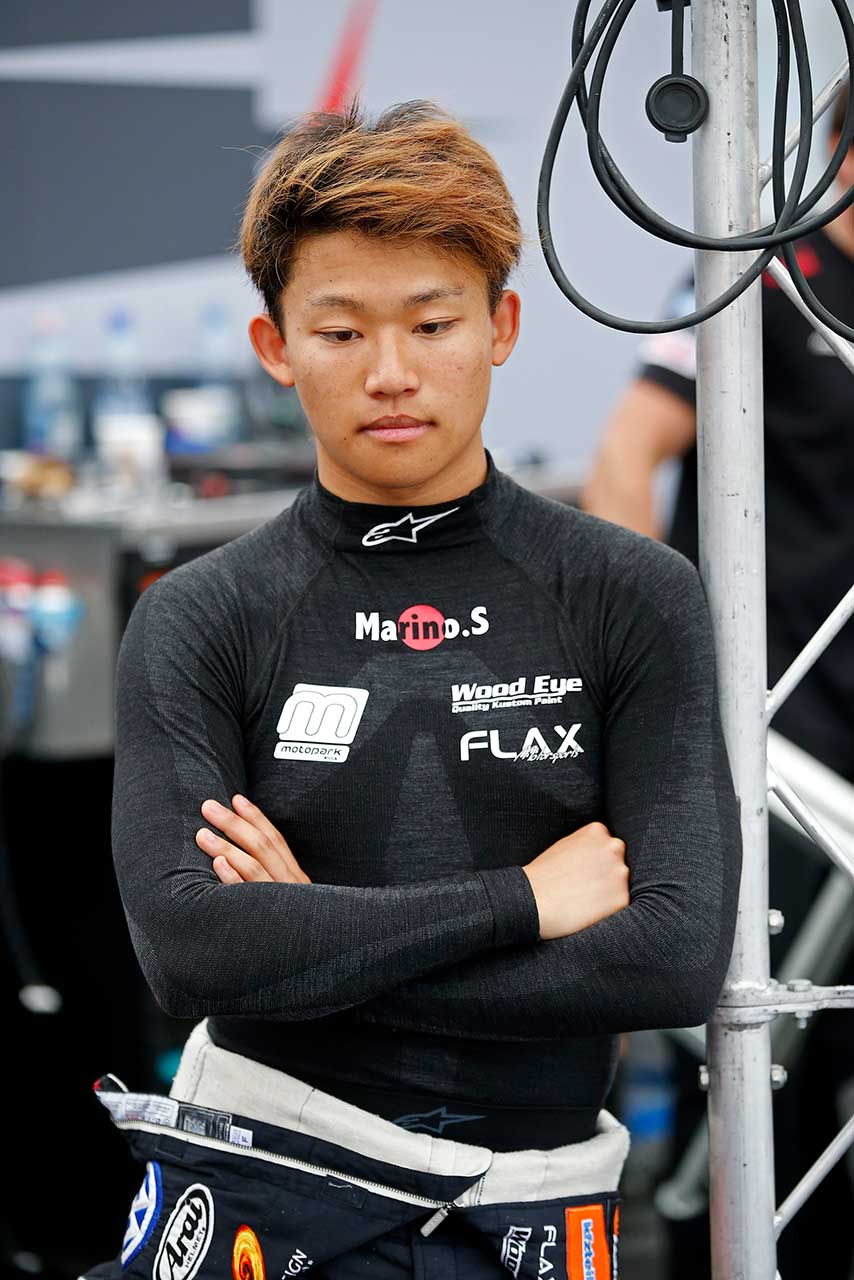 佐藤万璃音（モトパーク）