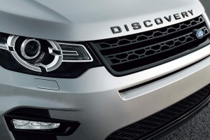 パワーウォッシャー付のアダプティブ・キセノン・ヘッドランプも標準に