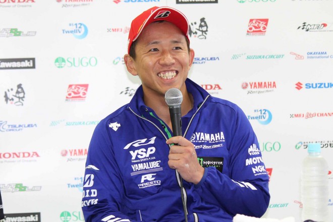中須賀克行（YAMAHA FACTORY RACING TEAM）