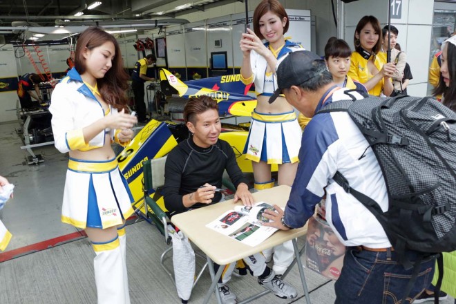 2016年のピットウォークの様子