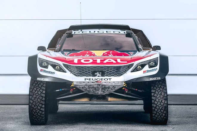 プジョーが2018年のダカールラリーに投入する3008DKR Maxi