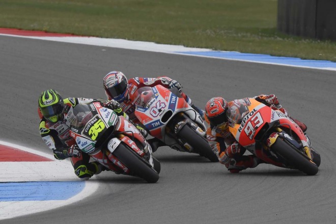 マルク・マルケス、アンドレア・ドビジオーゾ、カル・クラッチローのバトル