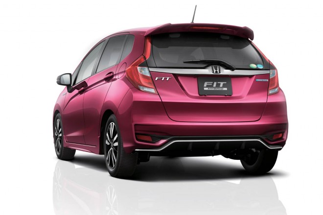 FIT HYBRID・S Honda SENSING　ルージュアメジスト・メタリック
