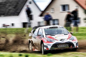 ヤリ-マティ・ラトバラ(トヨタ・ヤリスWRC)