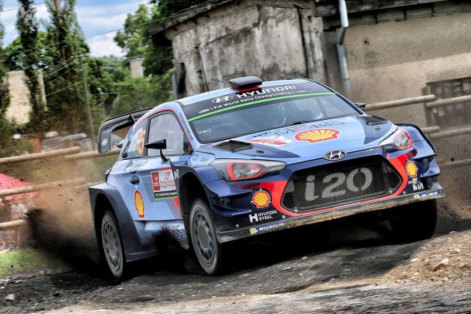 ティエリー・ヌービル（ヒュンダイi20クーペWRC）