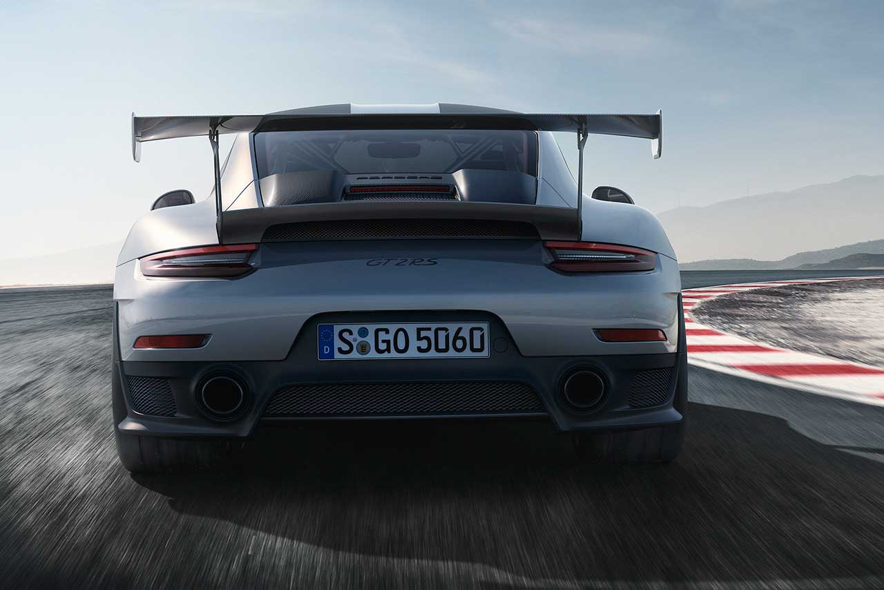 ニューポルシェ911 GT2 RS