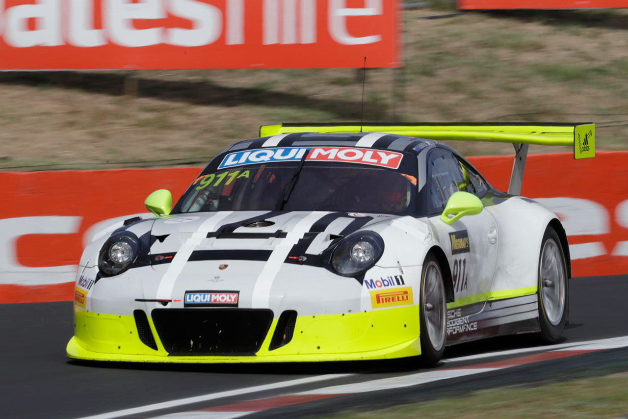 ポルシェは2017年のインターコンチネンタルGTチャレンジへフル参戦する