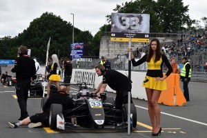 ノリスリンクでの佐藤万璃音