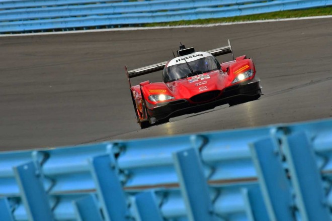 3位表彰台を獲得した55号車マツダRT24-P